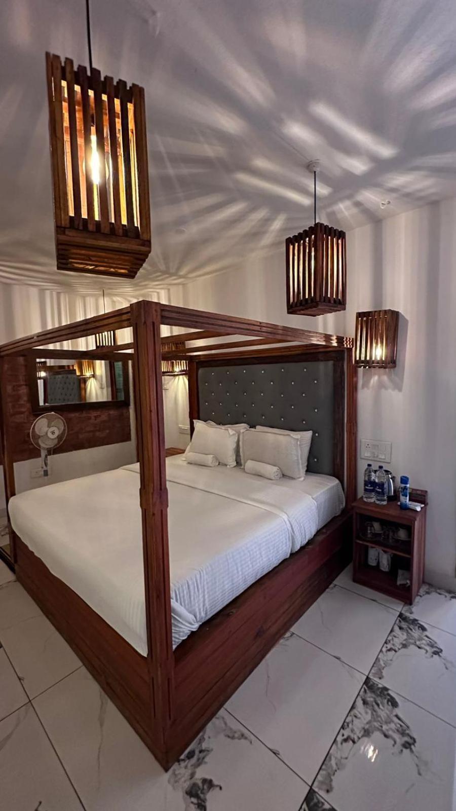 Nidra By Sarwaa Bed & Breakfast Varkala Exterior photo