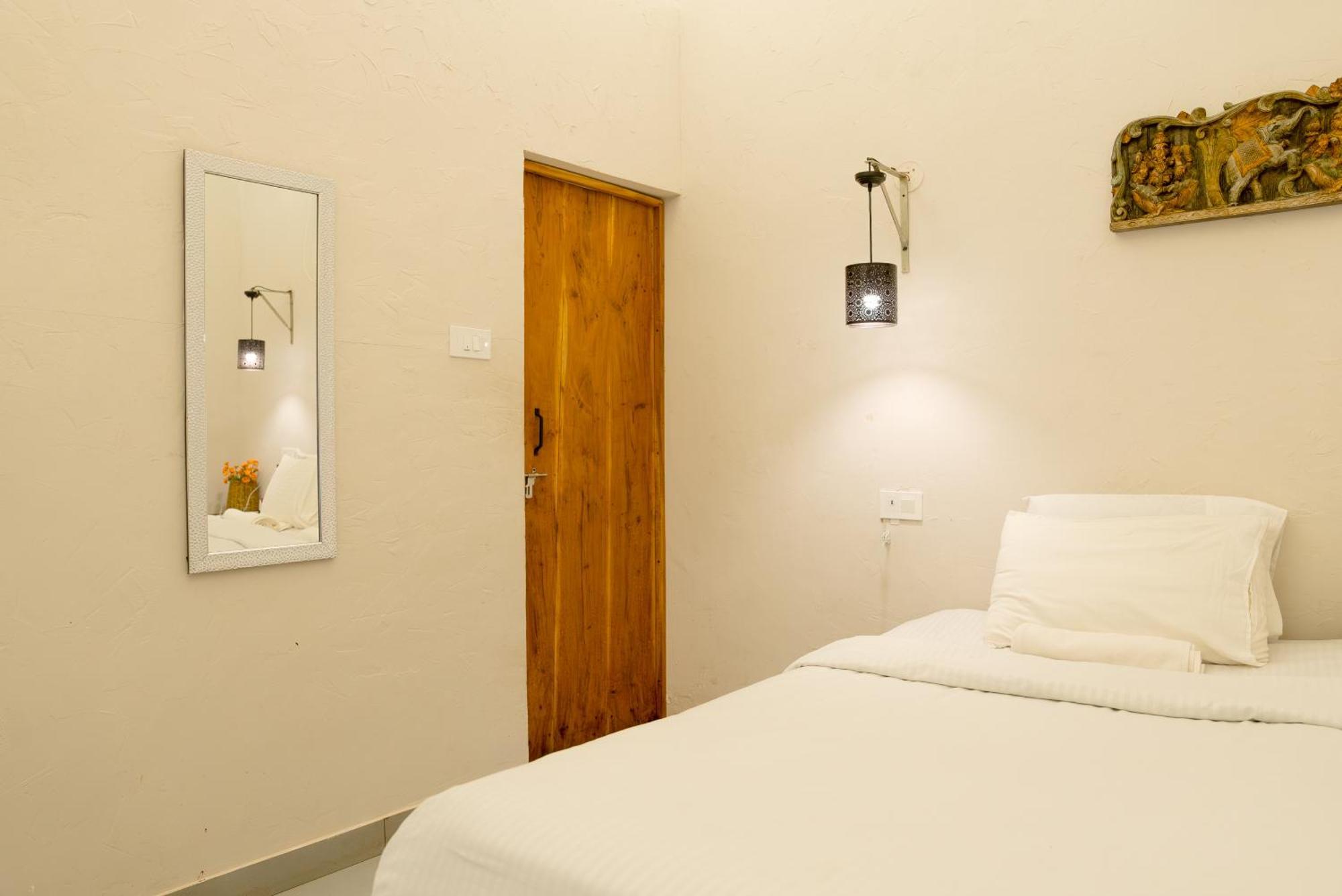 Nidra By Sarwaa Bed & Breakfast Varkala Exterior photo