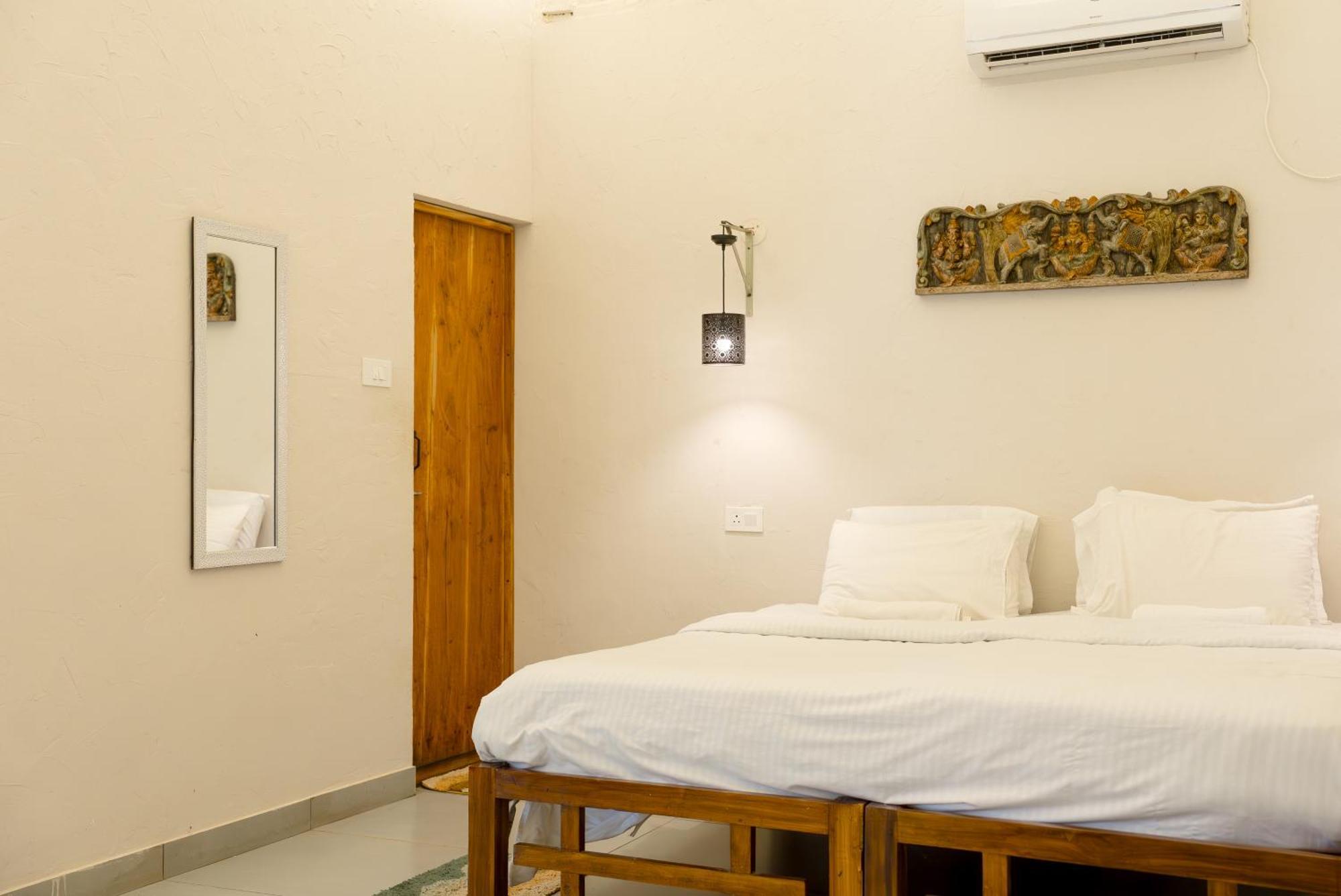 Nidra By Sarwaa Bed & Breakfast Varkala Exterior photo