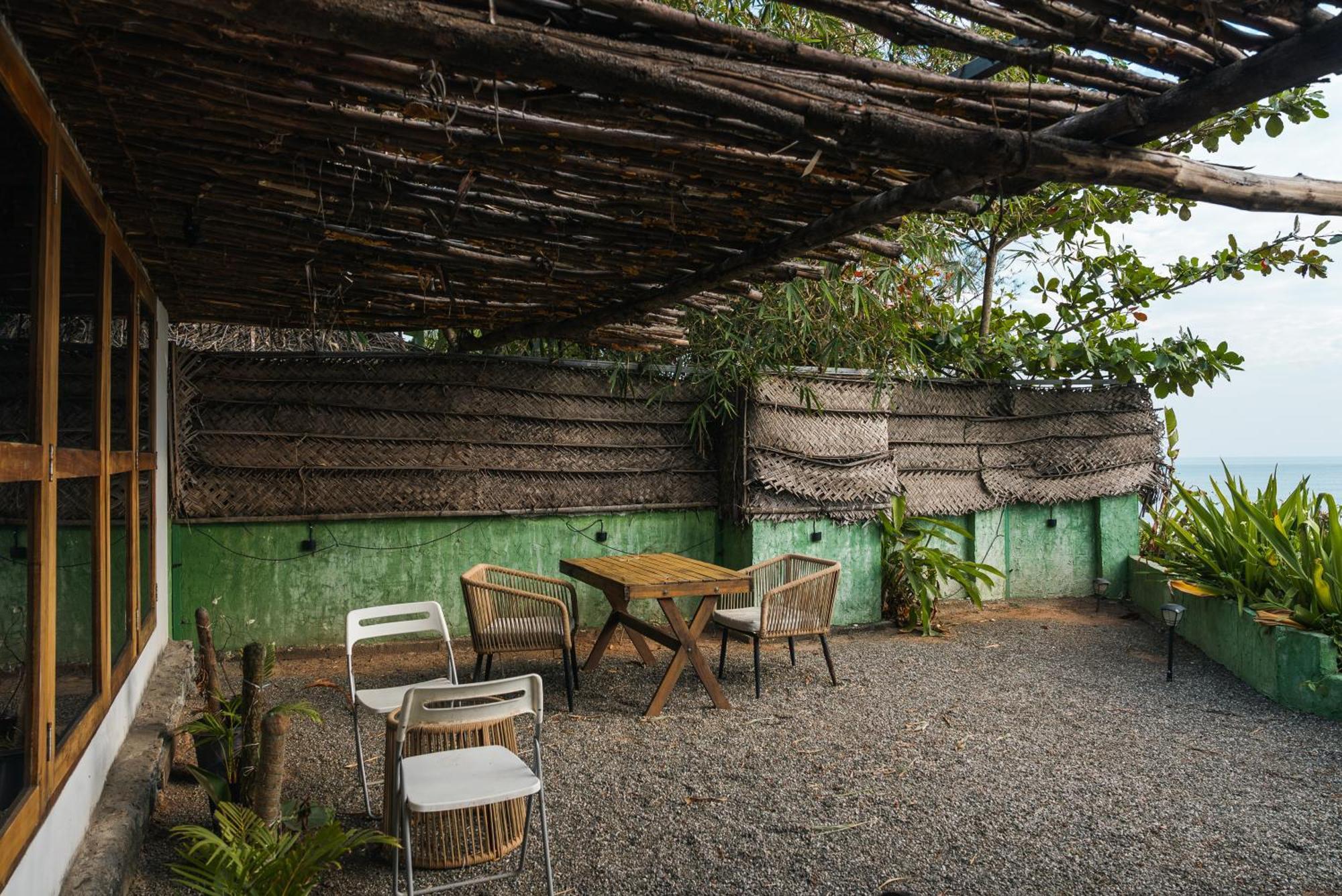 Nidra By Sarwaa Bed & Breakfast Varkala Exterior photo